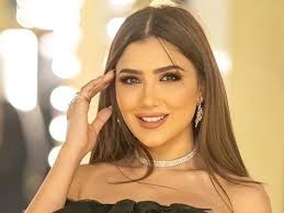 مي عمر تُشعل حماس جمهورها: 